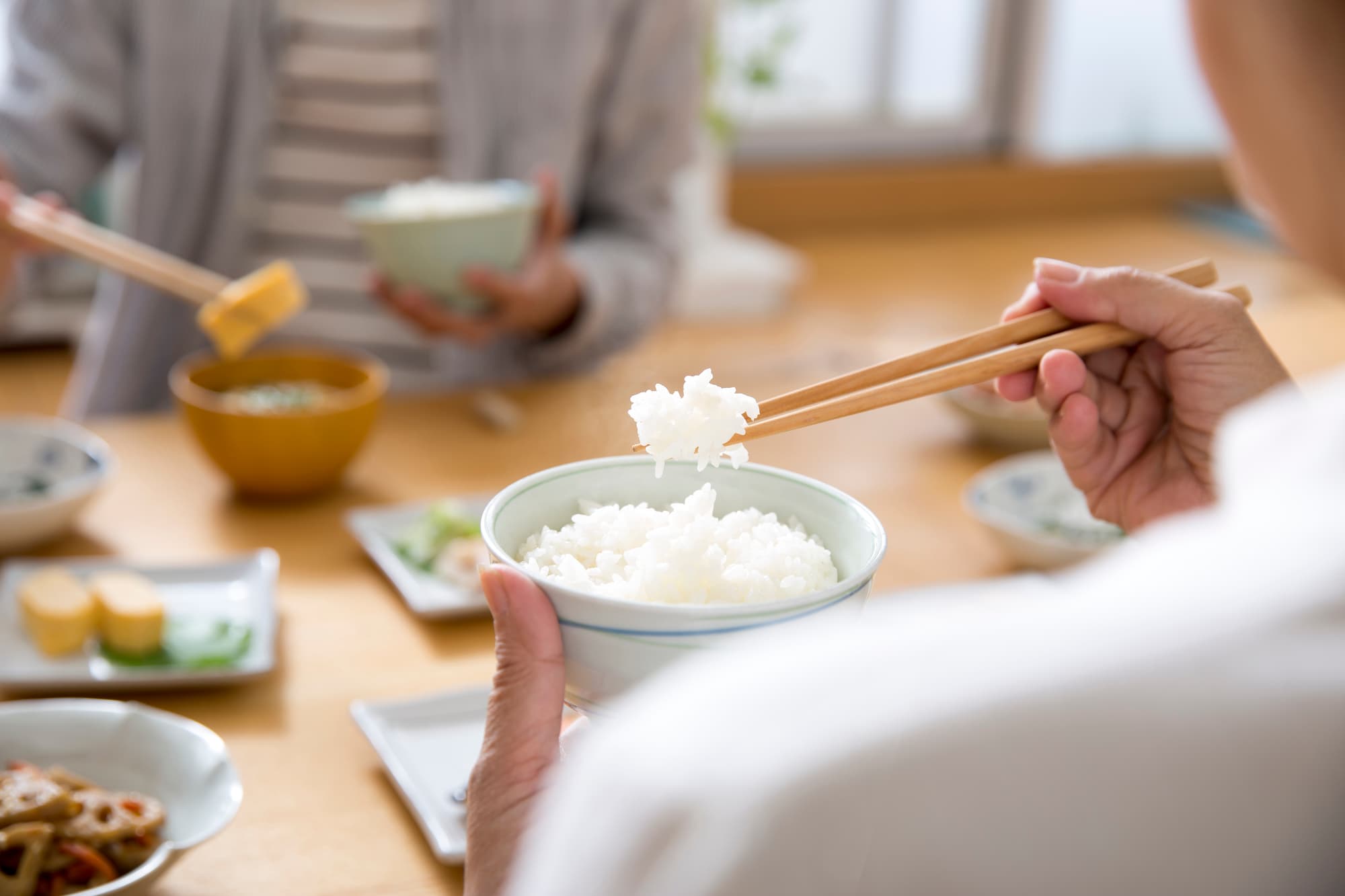 健康に一歩前進!栄養満点の食生活から期待できる効果と適切な摂取量