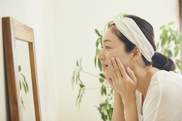 年齢を重ねたお肌(年齢肌)の各お悩みごとの原因