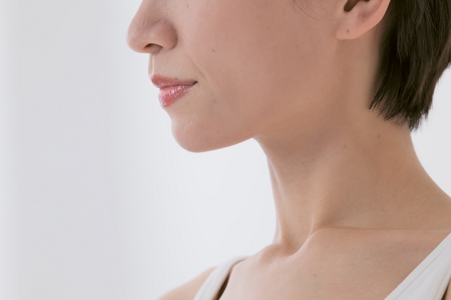 どうして顔がくすむの くすみ肌になる6つの原因とセルフケア方法 コラム 基礎化粧品ドモホルンリンクル