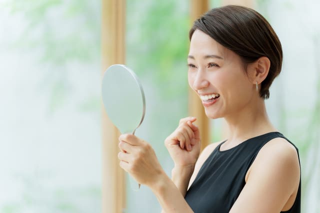 顔のたるみを改善する意外な習慣とは何か。たるみやすい人に一番効果がある劇的な方法をご紹介