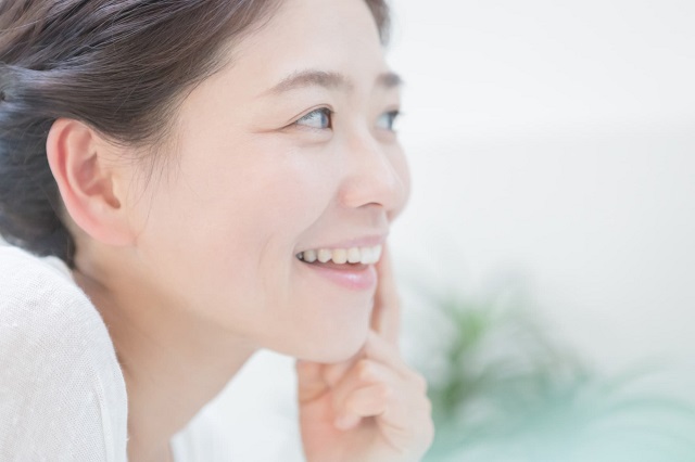 肌質・肌タイプ診断! 各肌質の特徴と2つのセルフチェック方法