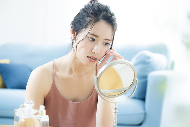 肌荒れを引き起こす6つの原因とその対処法