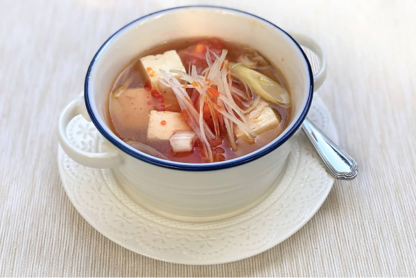 トマトと豆腐の酸辣スープ 画像
