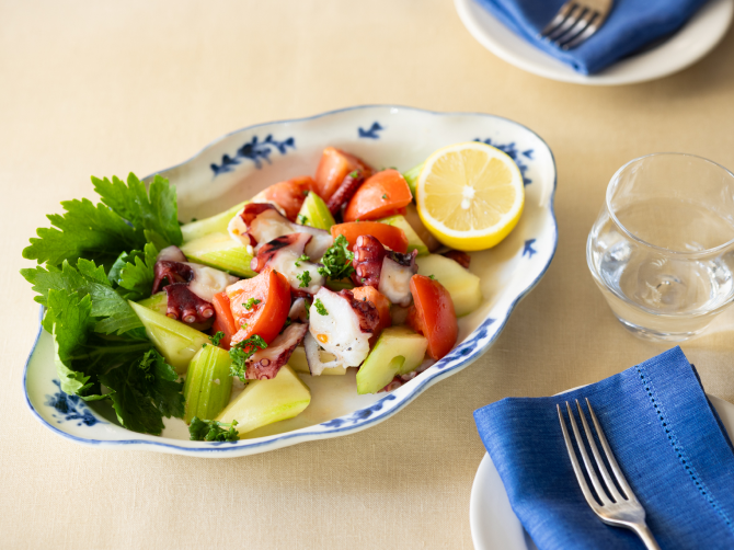 【季節の食材と体】トマトとセロリとタコのさっぱり和え
