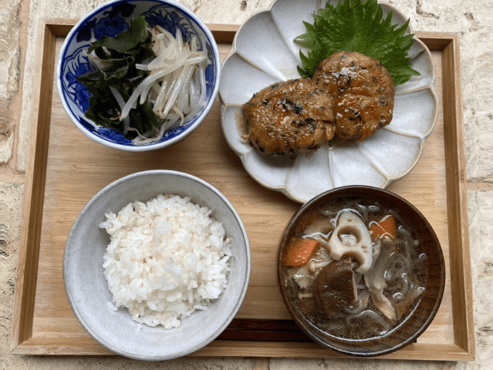 【むくみ改善】おからと豆腐の五目つくね等、ヘルシーレシピをご紹介!