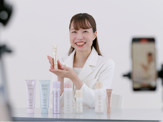 小野田 真実(オンラインプリーザー)