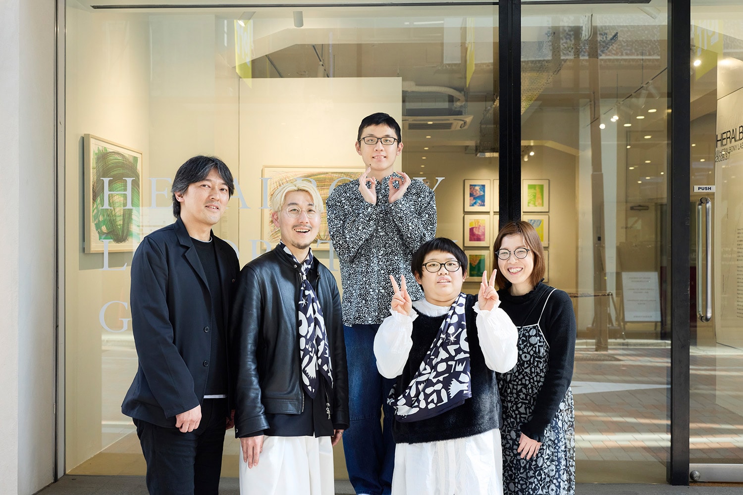 �w�����{�j�[